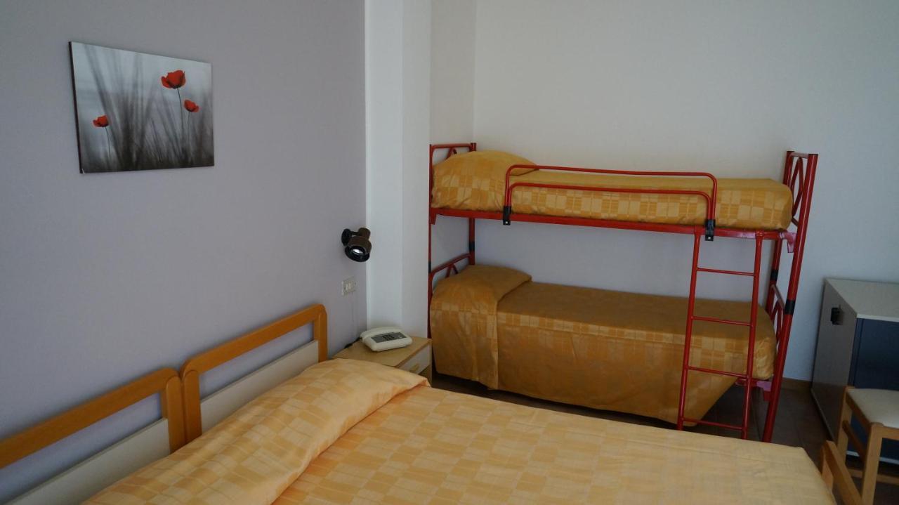 Hotel Quattropalme Tortoreto Dış mekan fotoğraf