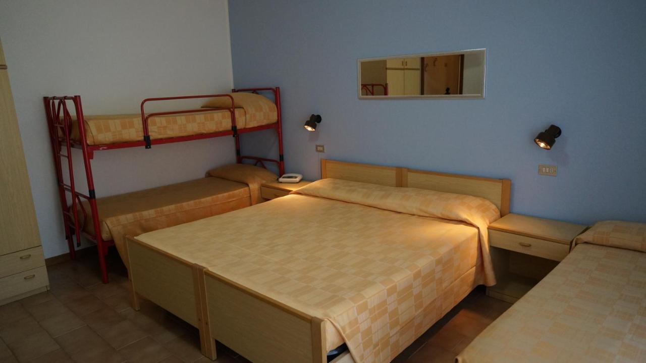 Hotel Quattropalme Tortoreto Dış mekan fotoğraf